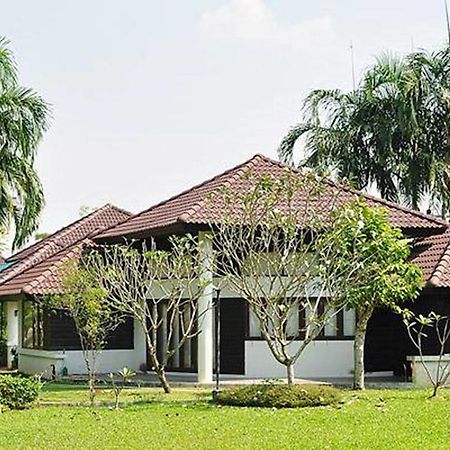Pattaya Country Club & Resort Esterno foto