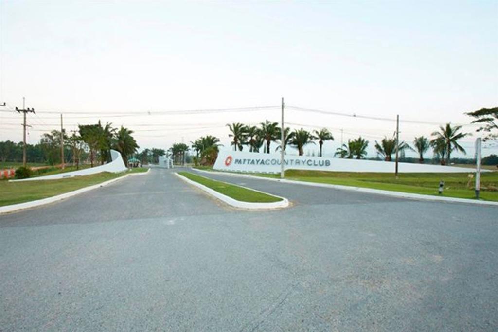 Pattaya Country Club & Resort Esterno foto