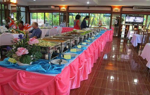 Pattaya Country Club & Resort Esterno foto