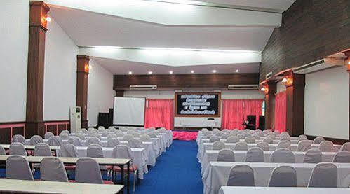 Pattaya Country Club & Resort Esterno foto